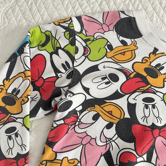 Mickey Mouse & Friends Disney All Over Print Crewneck Sweatshirt Small - Picture 3 of 11
